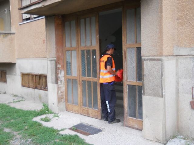Deratizacija područja zahvaćenog poplavnim talasom — snimak 9 od 20