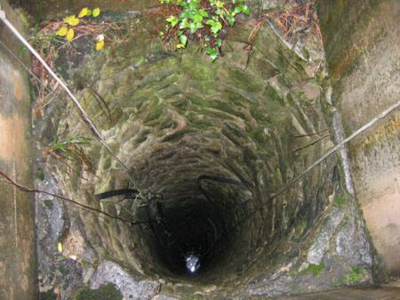 Dezinfekcija bunara, čišćenje mulja i određivanje hlorne potrebe vode sa montažom hlorinatora — snimak 8 od 10