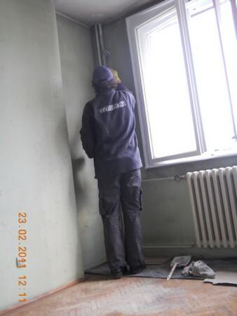 Farbanje stolarije, radijatora i gelendera — snimak 7 od 20