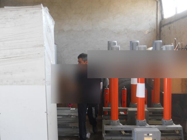 Deratizacija i dezinsekcija utrobnim mamkom u prostorijama elektrodistribucije — snimak 11 od 19