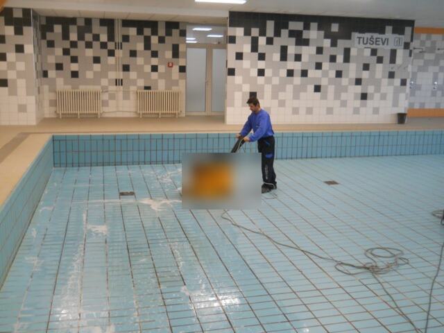 Sanitacija termalnih bazena — snimak 1 od 10