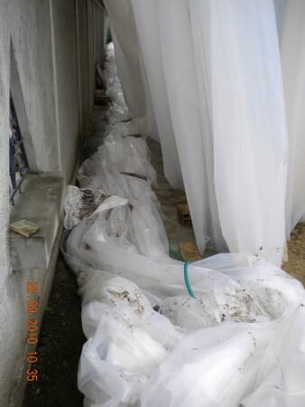 Zaštita drveta gasom (fumigacija) pod ciradom, na objektu površine 300 m² — snimak 2 od 15